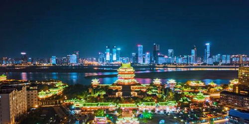 大國大城丨一鏡到底看南昌 一江兩岸燈光秀,南昌旅游新名片